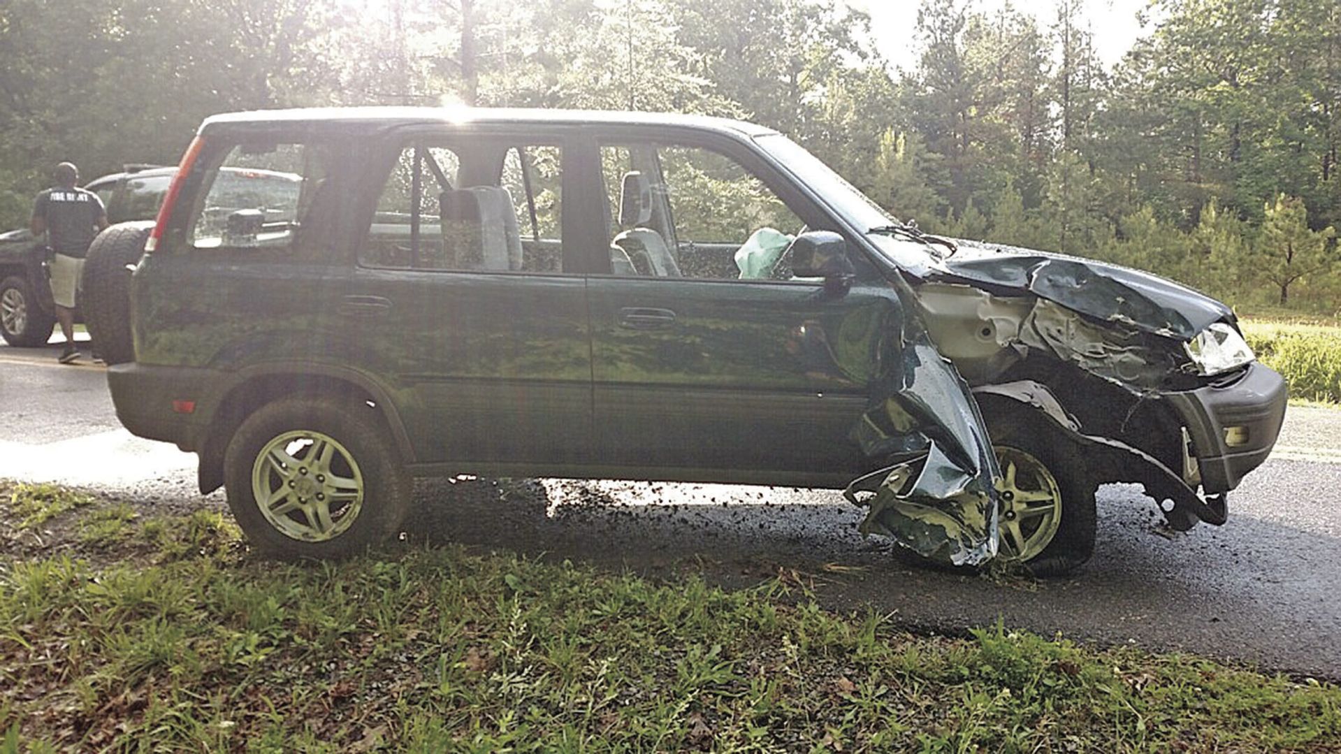 Speaker Trail wreck causes power outage